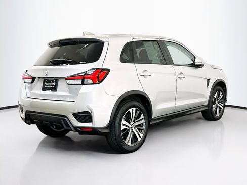 Used 2025 Mitsubishi Outlander Sport SE image 9