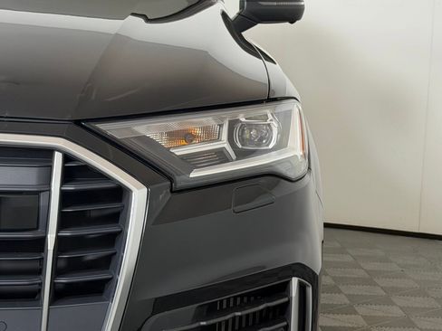 Certified 2022 Audi Q7 3.0T Premium Plus w/ Premium Plus Package AWD/4WD image 11