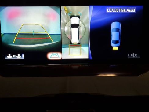 Used 2016 Lexus LX 570 570 w/ Luxury Package image 20