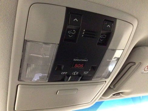 Used 2015 Lexus GX 460 w/ Navigation Package AWD/4WD image 19
