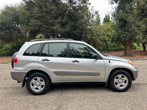 Used 2003 Toyota RAV4 2WD image 13