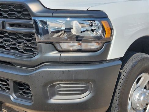 New 2024 RAM 2500 Tradesman w/ Convenience Group image 6