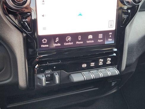 New 2026 RAM 3500 Tradesman AWD/4WD image 18