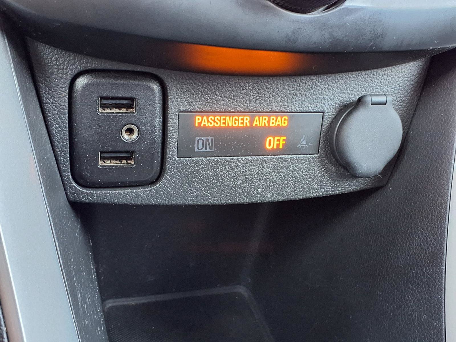 Used 2018 Chevrolet Trax LT w/ LT Convenience Package AWD/4WD image 7
