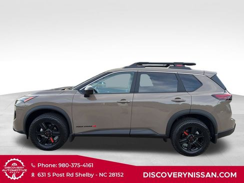 New 2026 Nissan Rogue SV AWD/4WD image 9