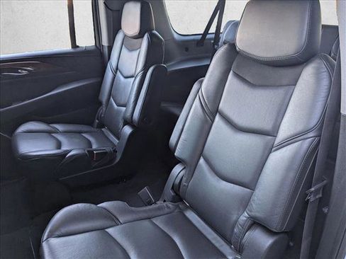 Used 2017 Cadillac Escalade ESV Luxury image 22