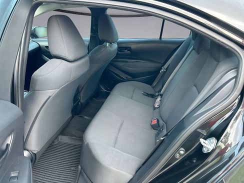 Used 2022 Toyota Corolla LE FWD image 27