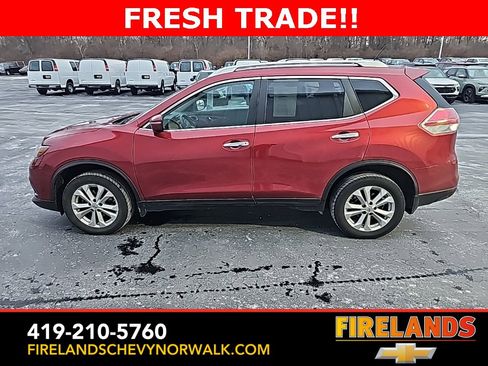 Used 2014 Nissan Rogue SV image 8