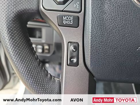 Used 2017 Toyota Tacoma TRD Sport w/ Tow Package (A/T) AWD/4WD image 17