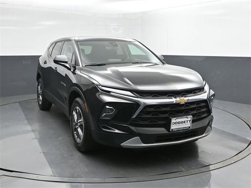 Used 2025 Chevrolet Blazer LT image 22