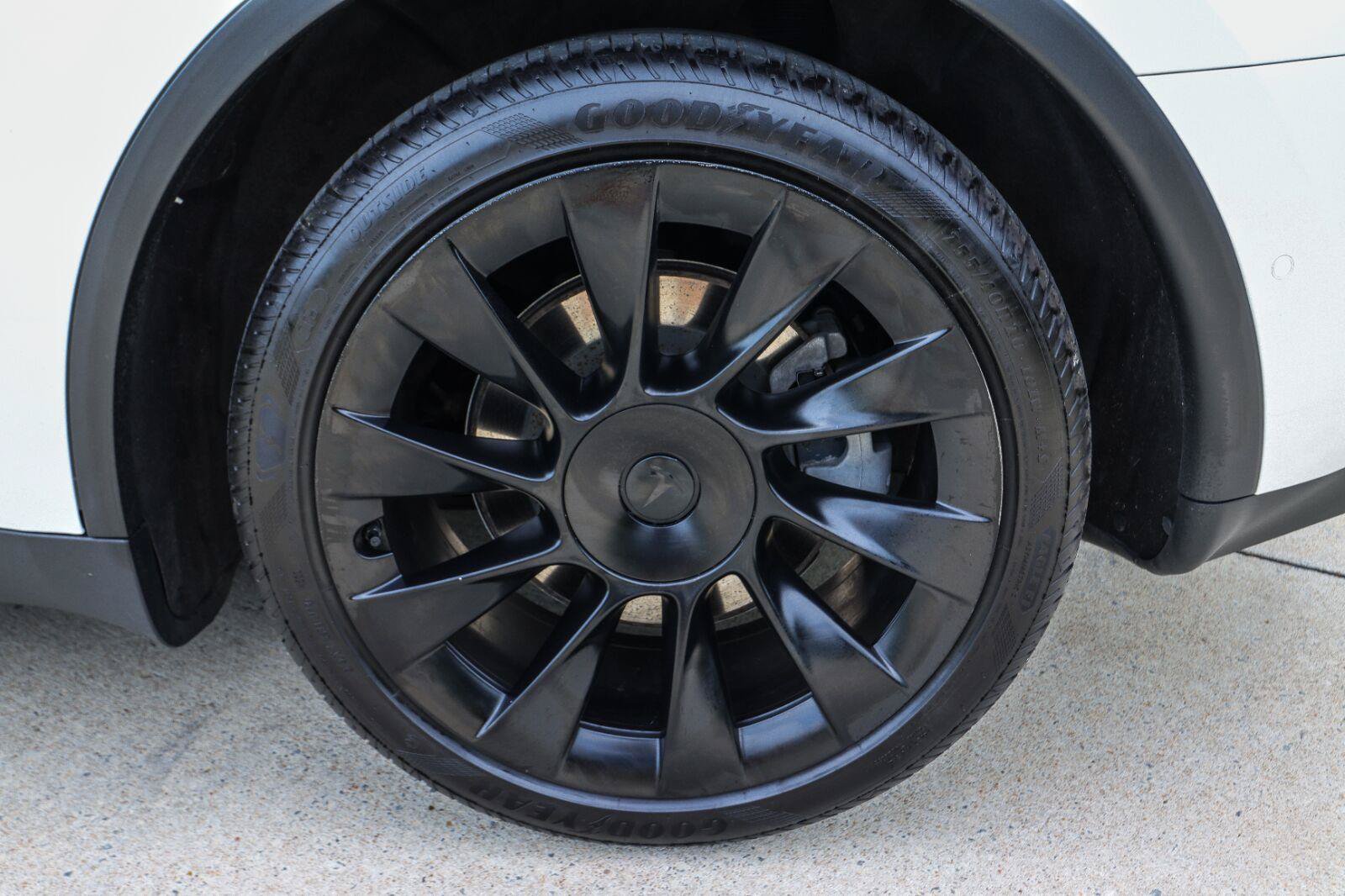 Used 2020 Tesla Model Y Long Range AWD/4WD image 21