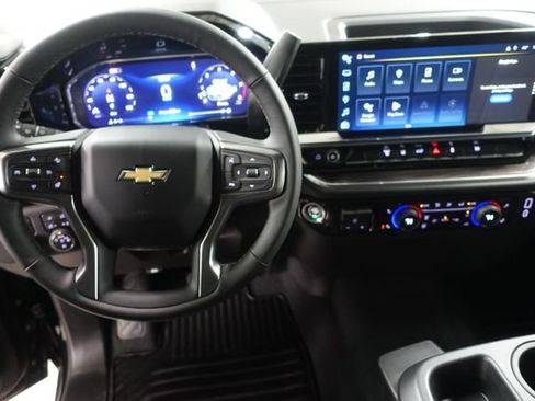 New 2026 Chevrolet Silverado 3500 LTZ AWD/4WD image 9