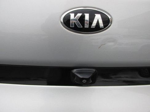 Used 2015 Kia Soul FWD image 36