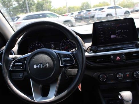 Used 2024 Kia Forte LXS FWD image 10