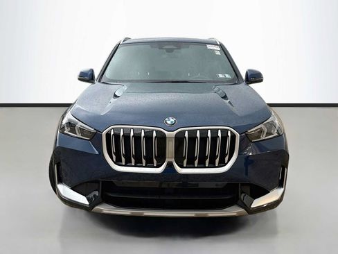 Used 2025 BMW X1 xDrive28i AWD/4WD image 2