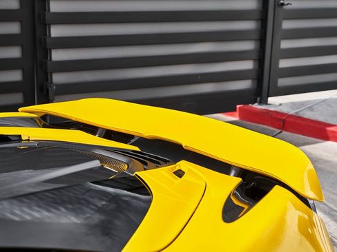 Used 2021 McLaren 720S Luxury RWD image 11