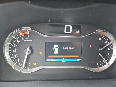 Used 2016 Honda Pilot Touring image 2