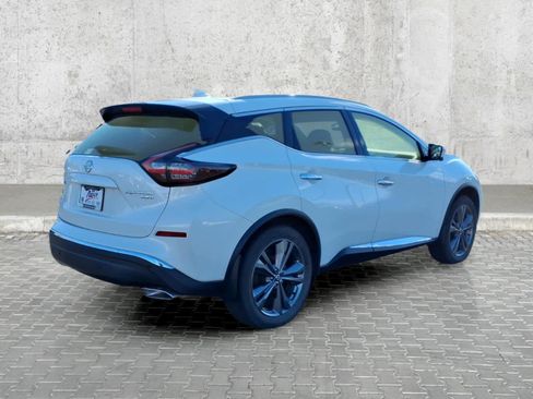Used 2020 Nissan Murano Platinum image 11