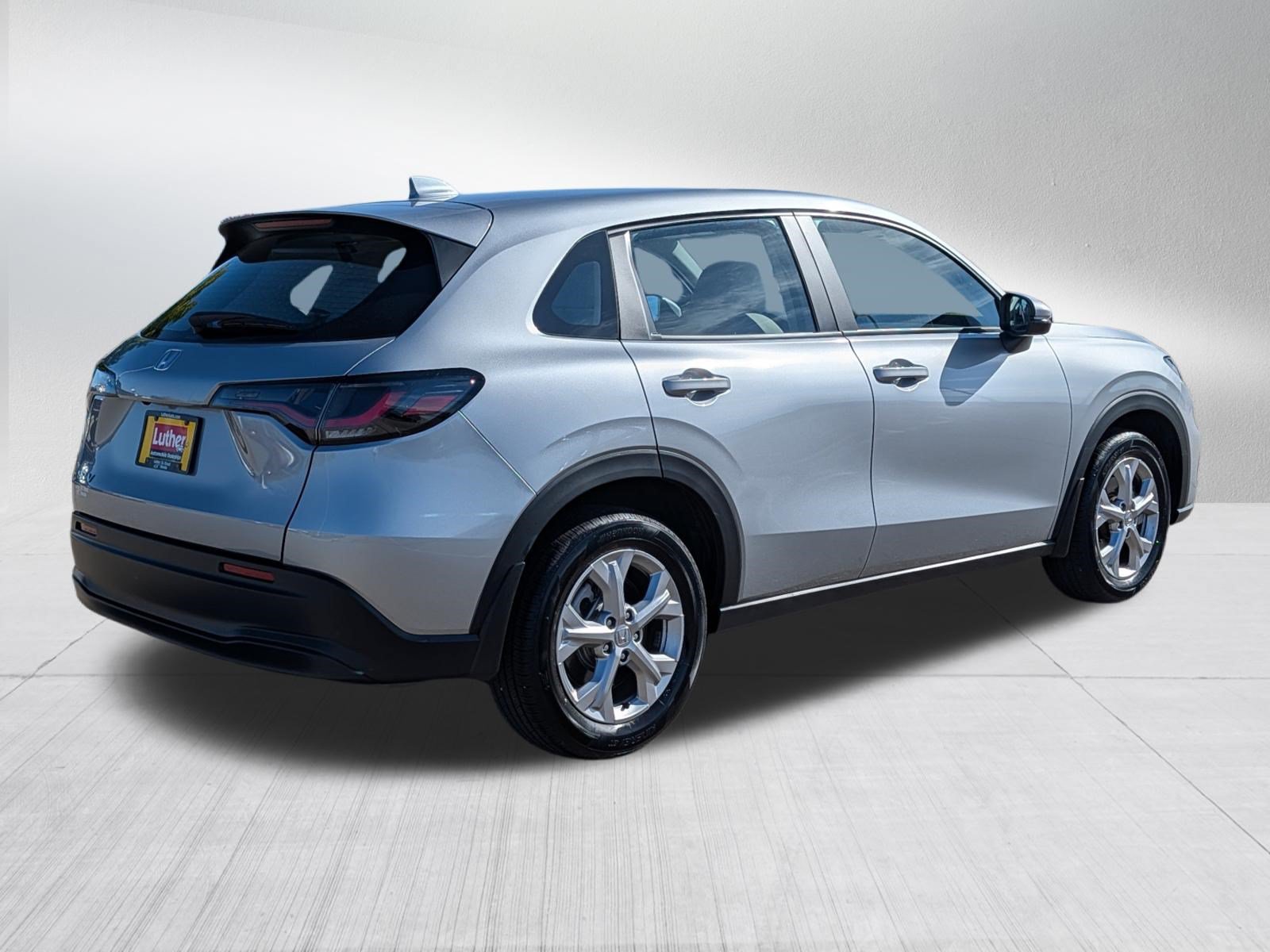 Used 2025 Honda HR-V LX image 7