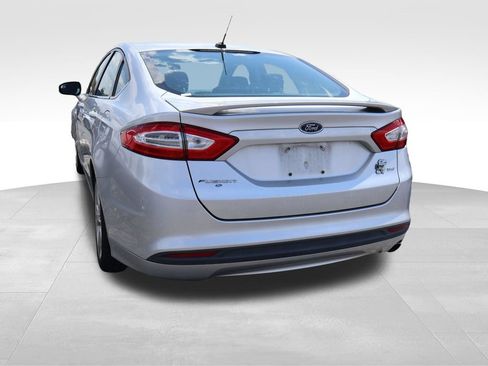 Used 2014 Ford Fusion SE w/ Equipment Group 201A FWD image 21
