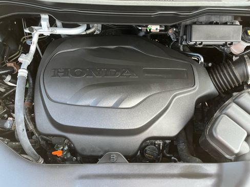 Certified 2024 Honda Ridgeline Sport image 28