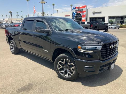 Used 2025 RAM 1500 Laramie w/ Sport Appearance Package AWD/4WD image 1