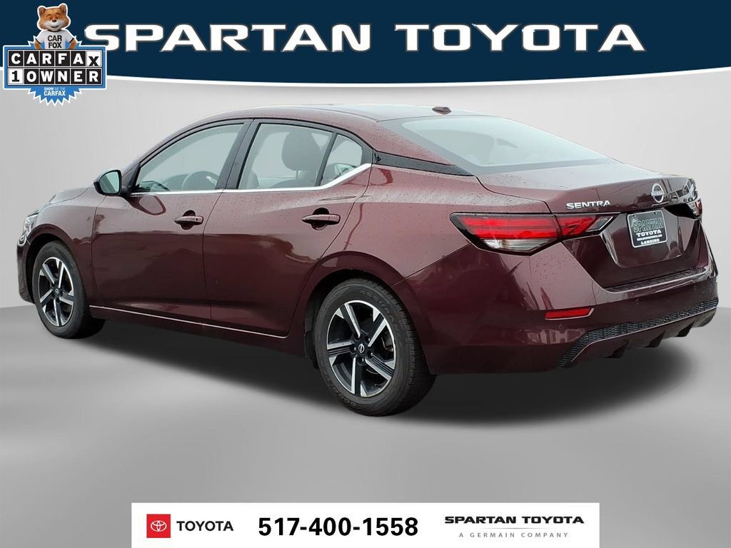 Used 2024 Nissan Sentra SV FWD image 10