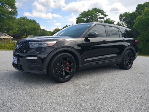 Used 2023 Ford Explorer ST w/ Equipment Group 401A AWD/4WD image 6