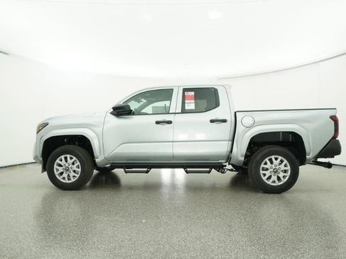 New 2026 Toyota Tacoma SR image 19