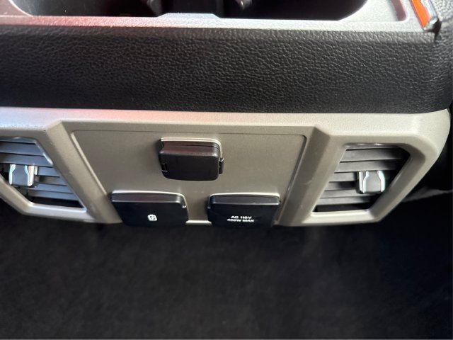 Used 2019 Ford F250 Lariat w/ Lariat Ultimate Package AWD/4WD image 28