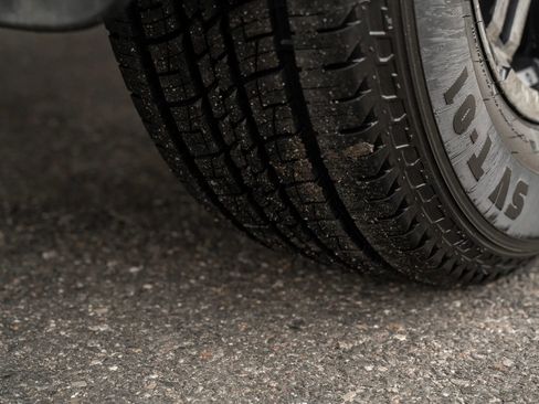 Used 2016 Toyota Tundra SR5 image 16