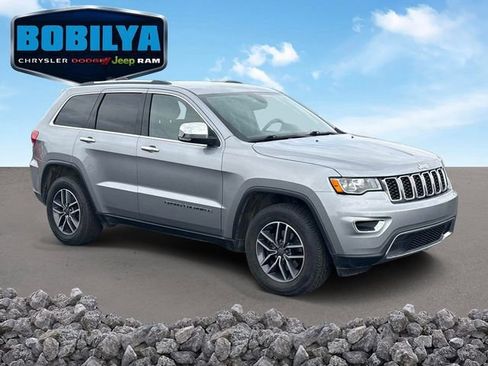 Used 2019 Jeep Grand Cherokee Limited AWD/4WD image 2