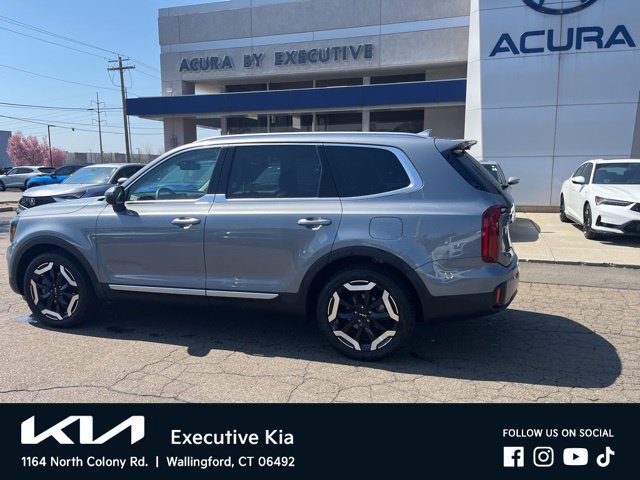 Certified 2025 Kia Telluride S AWD/4WD image 7