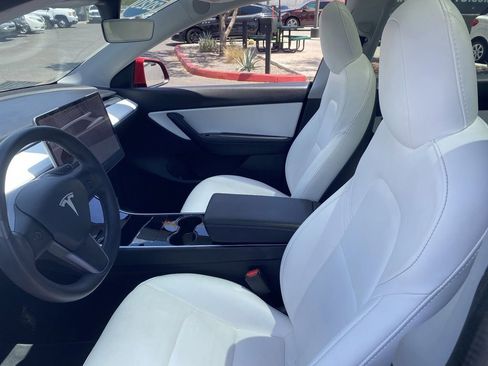 Used 2020 Tesla Model Y Long Range AWD/4WD image 18