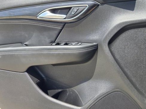 Used 2023 Buick Envision Preferred image 24