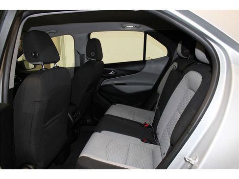 Used 2019 Chevrolet Equinox LS image 12