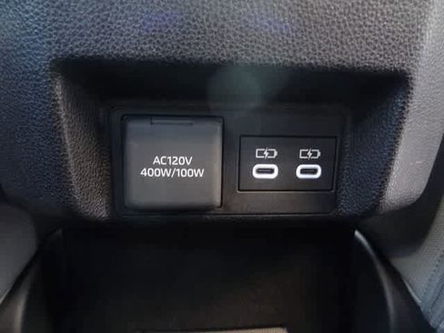 Used 2025 Toyota Tacoma TRD Off-Road w/ TRD Off Road Upgrade Package AWD/4WD image 16