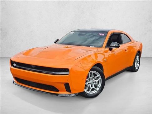 Used 2025 Dodge Charger Daytona R/T w/ Quick Order Package 25M R/T AWD/4WD image 1