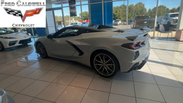 Used 2026 Chevrolet Corvette Stingray Premium Conv w/ Z51 Performance Package RWD image 2