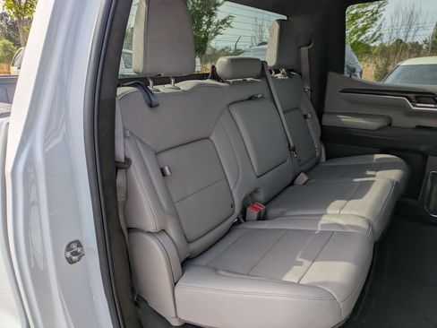 Used 2024 GMC Sierra 1500 SLT RWD image 33