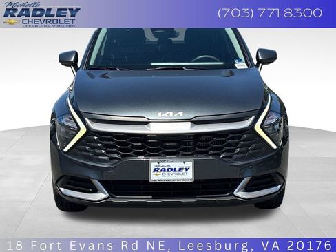 Used 2023 Kia Sportage LX AWD/4WD image 9