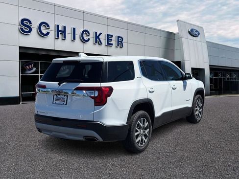 Used 2022 GMC Acadia SLE FWD image 2