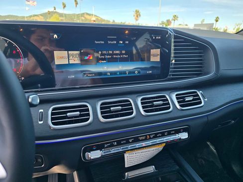 New 2026 Mercedes-Benz GLE 450 4MATIC Coupe image 28