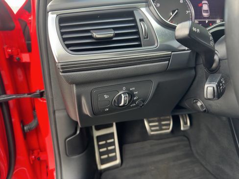 Used 2018 Audi S6 Premium Plus w/ S Sport Package image 24