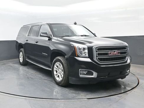 Used 2019 GMC Yukon XL SLT AWD/4WD image 2