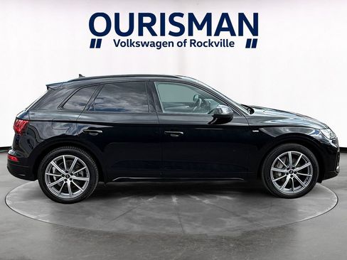Used 2023 Audi Q5 e Premium Plus w/ Premium Plus Package AWD/4WD image 7