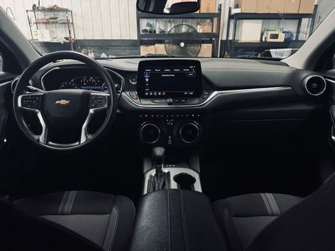 Used 2023 Chevrolet Blazer LT w/ Convenience Package image 22