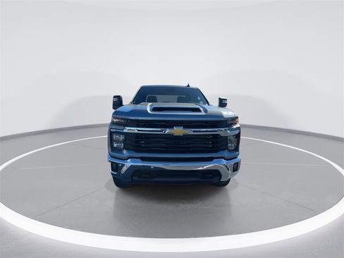 New 2026 Chevrolet Silverado 2500 LT w/ Safety Package image 3