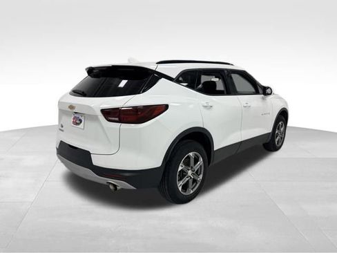 Certified 2024 Chevrolet Blazer LT w/ Convenience Package FWD image 5