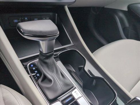 New 2026 Hyundai Tucson SE image 15